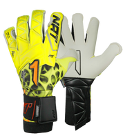 Guantes de portero de fútbol Rinat Xtreme Guard Dominius Pro Amarillo/Blanco – corte Ergo-Roll ergonómico con palma de látex alemán de alta calidad para agarre superior en condiciones húmedas, dorso de neopreno con volumen en dedos y nudillos para protección y ligereza, y cierre de muñequera elástica con cintillo bronce removible. Rendimiento, control y confort en cualquier clima. Disponibles en UnoKeeper.