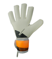 Guantes de portero de futbol HO Soccer One NG Blade Shield Blanco/Naranja/Negro, con palma SHIELD de 5 mm para mayor durabilidad en césped artificial, corte negativo ergonómico, dorso transpirable y cierre de muñequera elástica con velcro. Disponibles en UnoKeeper.