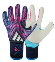 Guantes de portero de fútbol Adidas Copa GL Pro – corte clásico ceñido con palma URG 2.0 y zona Anti Abrasión para agarre sólido, dorso de látex Mesh Oberhand con Thumb Wrap para flexibilidad y protección, y cierre de correa Elastic Strap seguro y estable. Rendimiento, control y confort profesional. Disponibles en UnoKeeper.