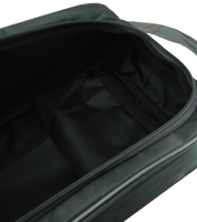 Zapatera deportiva Rinat disponible en colores negro, azul y gris, con diseño compacto y resistente, compartimento principal amplio, bolsillo interior y cremalleras duraderas; ideal para portar calzado y accesorios deportivos unokeeper.