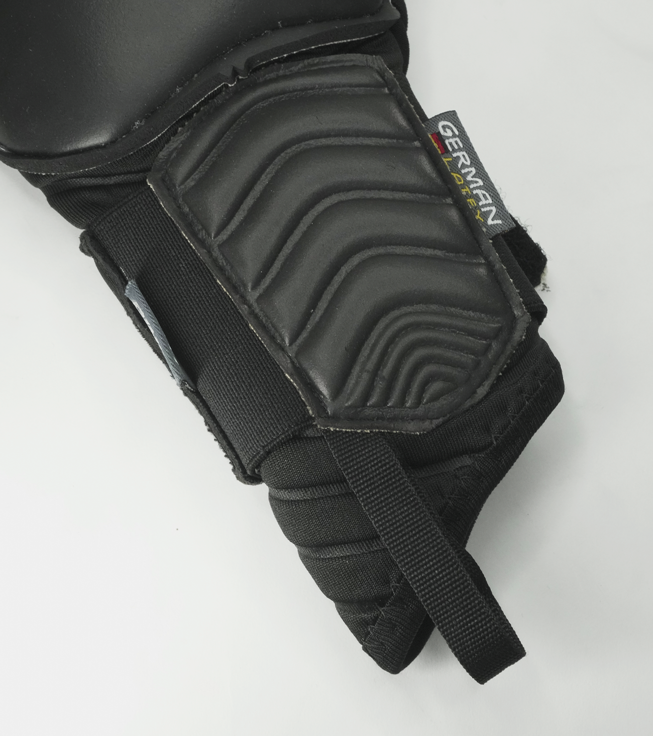 Guantes de portero de futbol Aries Nemesis Pro negro rinat unokeeper 6