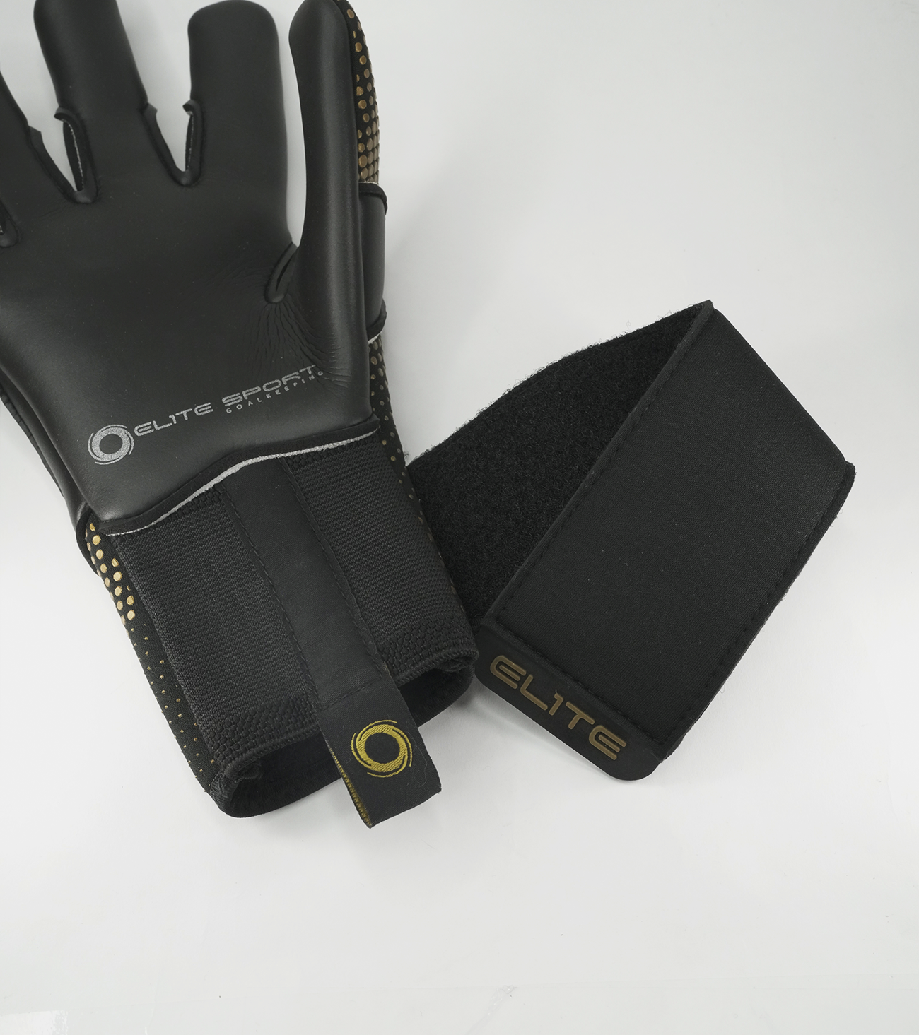 Guantes de portero de futbol Elite Nobre Black Negro Gold 4