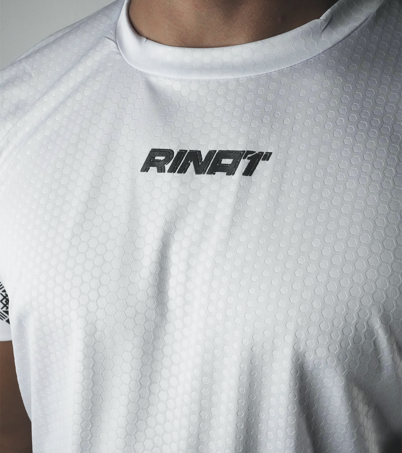 Jersey Rinat Nemesis Blanco - UnoKeeper