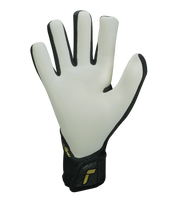 Guantes de portero Reusch FastGrip Silver Junior, con palma Fusion de alto agarre, corte Hybrid Evolution preformado y dorso flexible con ventilación. Guantes de portero de futbol para jóvenes, resistentes y precisos en entrenamientos y partidos bajo cualquier condición climática.