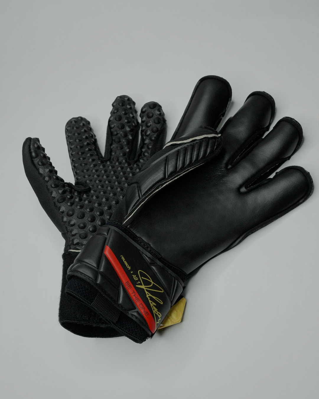 Guantes de portero de futbol Reusch Attrakt AB1 Duo 4