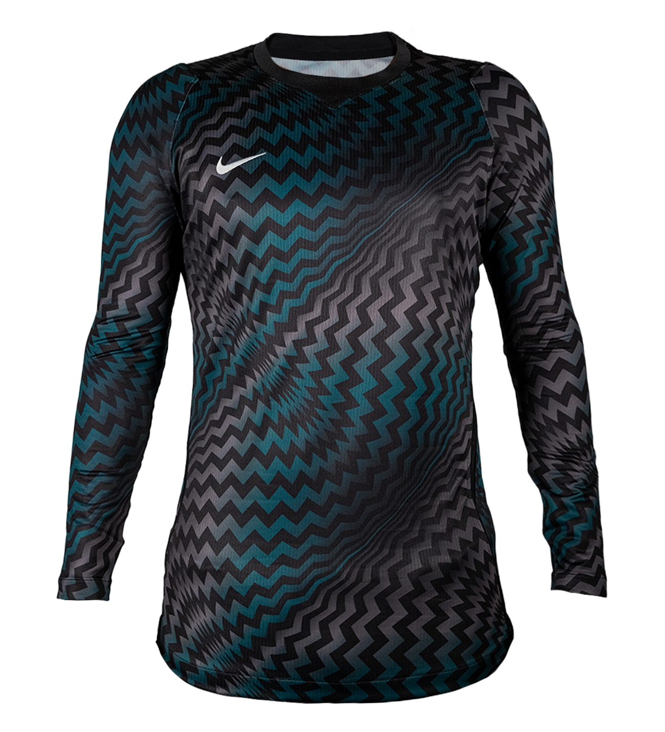 Zona frontal diseñada para rendimiento y movilidad natural.
Características técnicas:
Tejido técnico ligero de alta transpirabilidad.
Superficie frontal que favorece la evaporación del sudor.
Construcción flexible para movimientos explosivos.
Ajuste ergonómico adaptado al torso del portero.
Material suave que reduce fricción con la piel.
Diseño optimizado para blocajes, estiradas y salidas rápidas.
Función en juego:
Permite movimientos naturales sin restricción durante acciones intensas.