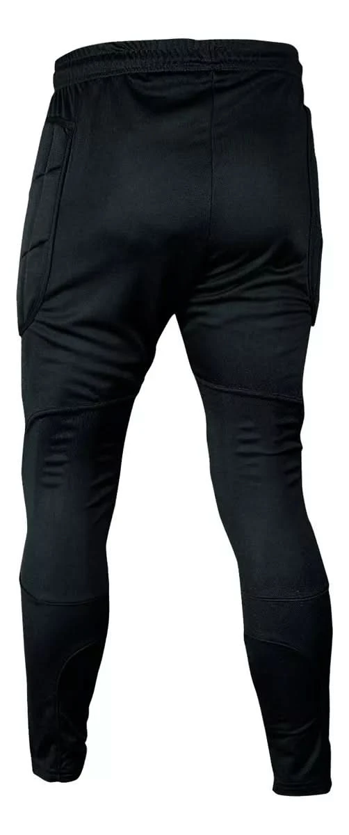 Diseño con corte anatómico que se adapta a la forma del cuerpo del portero, ofreciendo ajuste cómodo y ergonómico. Permite movilidad total durante estiradas, bloqueos y desplazamientos sin sacrificar estabilidad.