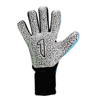 Guantes de portero de futbol Kratos SGR azul con blanco, corte negativo ergonómico, palma profesional SGR de alto agarre, dorso transpirable con efecto térmico y cierre híbrido con muñequera elástica y cintillo ajustable.