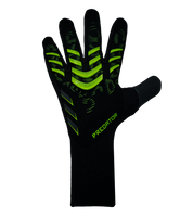 Guantes de portero de fútbol Adidas Predator Pro – con látex URG 2.0 de agarre profesional, corte negativo de ajuste preciso y dorso en punto flexible con silicona para control total. Disponibles en UnoKeeper.