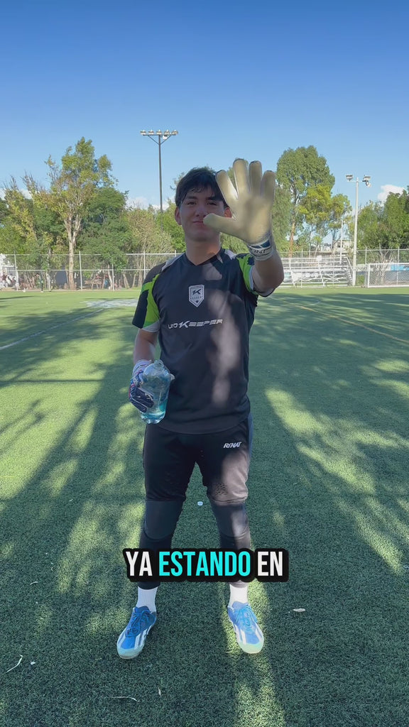 Video Guantes de Portero Reusch Attrakt Re:Grip NC