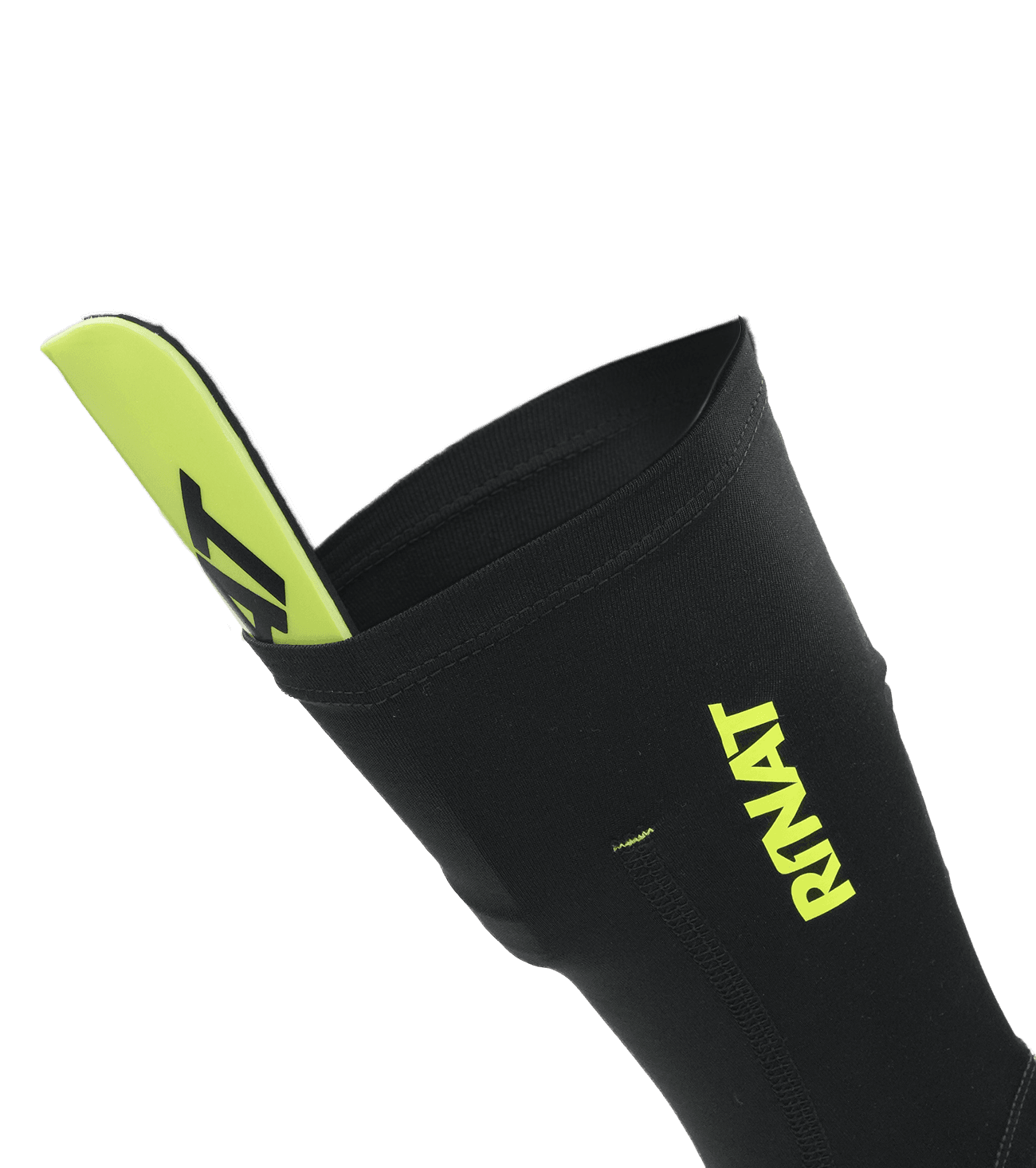Porta espinilleras Rinat para fútbol profesional y entrenamiento; soporte elástico para espinilleras con ajuste anatómico, compresión uniforme y gran estabilidad durante el juego. Fabricado con poliéster y elastano de alta resistencia, diseño tubular ligero que se adapta a la pierna como segunda piel, mantiene las espinilleras en su lugar sin cintas ni vendajes. Accesorio deportivo ideal para jugadores que buscan comodidad, seguridad y libertad de movimiento en partidos y entrenamientos.