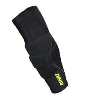 El diseño está pensado para adaptarse a la anatomía de la rodilla y mantenerse en su lugar durante el movimiento.
Características del diseño:
Diseño ergonómico y anatómico
Estructura elástica que se adapta a la rodilla
Ajuste tipo compresión para mayor estabilidad
Permite libertad total de movimiento
Esto garantiza que la rodillera permanezca segura y cómoda sin deslizamientos.