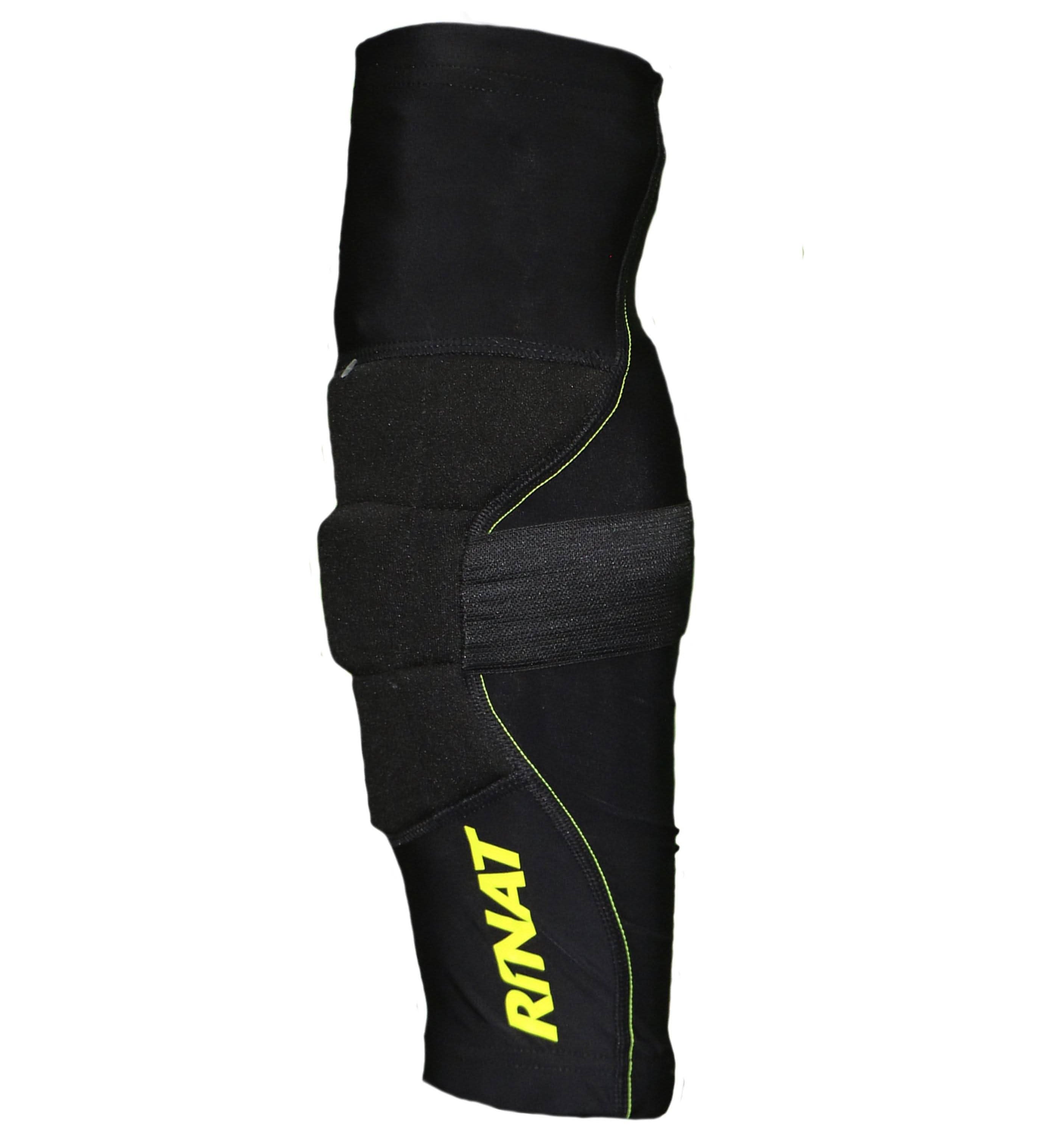 Recomendada para porteros que necesitan protección adicional en entrenamientos y partidos.
Ideal para:
Superficies duras o sintéticas
Entrenamientos intensos
Partidos donde se requiera mayor protección en caídas
Porteros de diferentes niveles y categorías
Un accesorio pensado para mejorar seguridad, confianza y rendimiento en la portería.