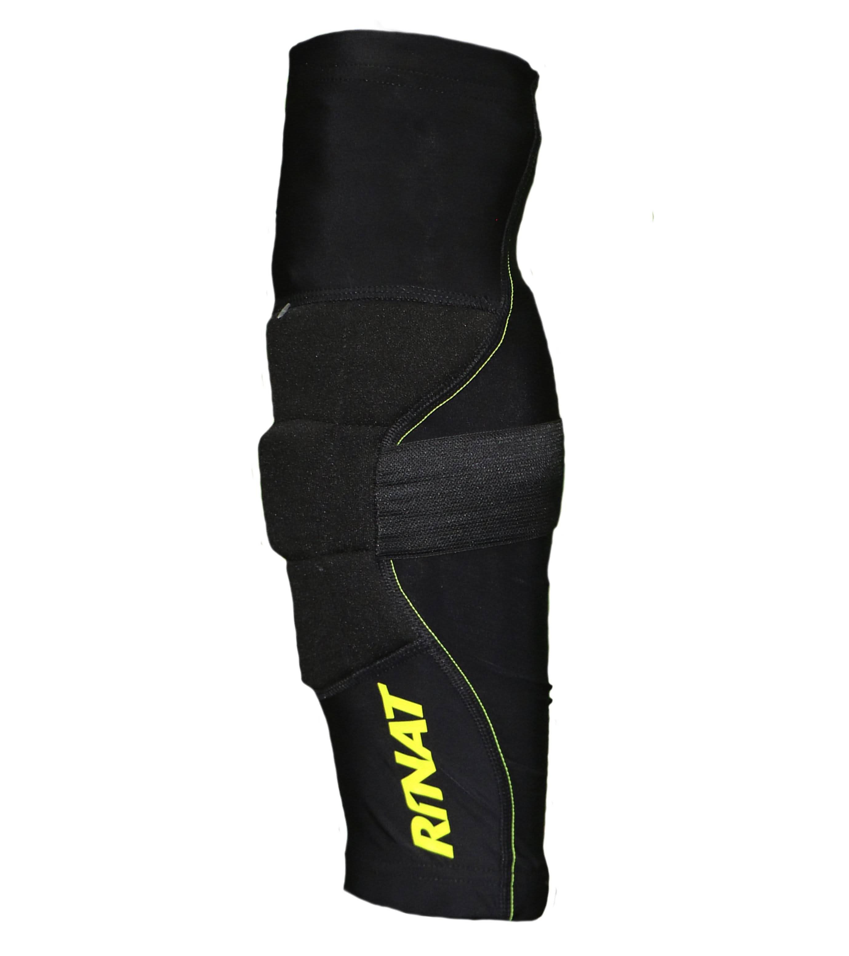 Recomendada para porteros que necesitan protección adicional en entrenamientos y partidos.
Ideal para:
Superficies duras o sintéticas
Entrenamientos intensos
Partidos donde se requiera mayor protección en caídas
Porteros de diferentes niveles y categorías
Un accesorio pensado para mejorar seguridad, confianza y rendimiento en la portería.